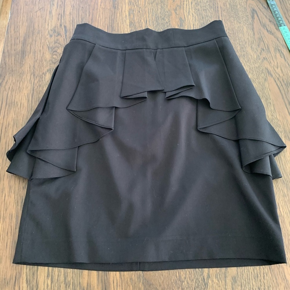 Bebe skirt